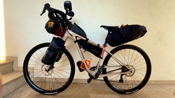 Gebrauchtes Salsa Cutthroat C GRX 810 2x 2022 2022 Road & Gravel