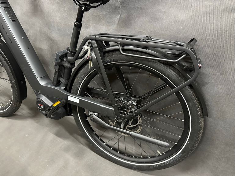 Riese & Müller Nevo Enviolo Hub Gear 2026 Urban usato, Grigio chiaro — immagine 15 di 17
