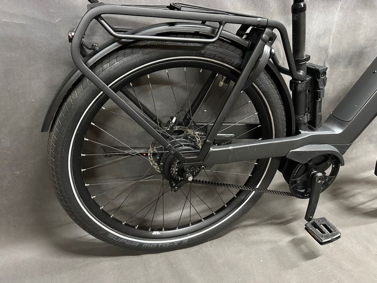 Riese & Müller Nevo Enviolo Hub Gear 2026 Urban usato, Grigio chiaro — immagine 6 di 17