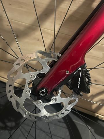 Used Trek Domane SL 5 2020 2020 Road & Gravel, Red — image 4 of 7