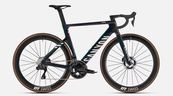 Brugt Canyon Aeroad CFR Di2 2025 2025 Road & Gravel