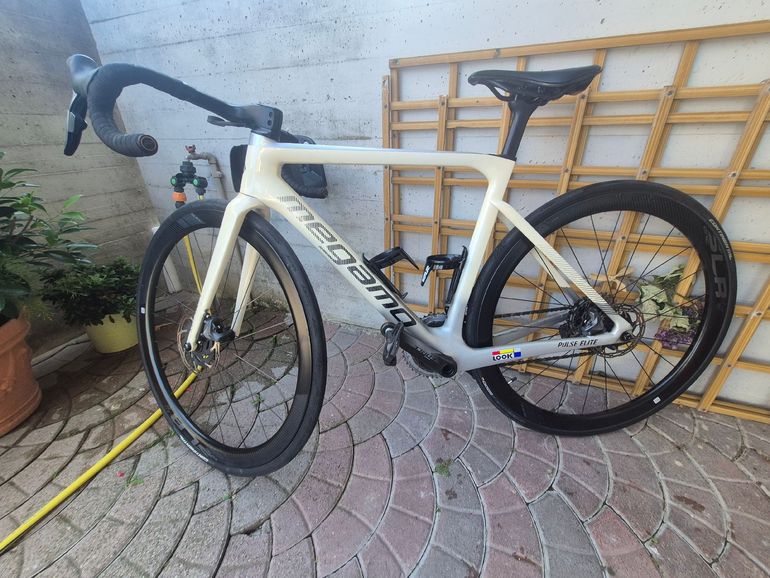 Použité Megamo Pulse SRAM Force eTap AXS 2024 Road & Gravel — obrázek 2 z 8