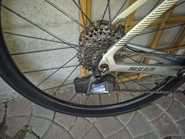 Použité Megamo Pulse SRAM Force eTap AXS 2024 Road & Gravel — obrázek 7 z 8