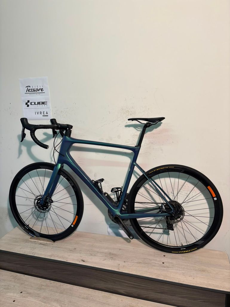 Giant Advanced Pro 2023 Road & Gravel usato, Blu — immagine 2 di 13