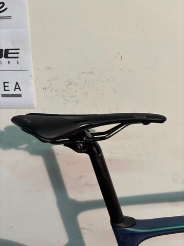 Tweedehands Giant Advanced Pro 2023 Road & Gravel — afbeelding 12 van 13