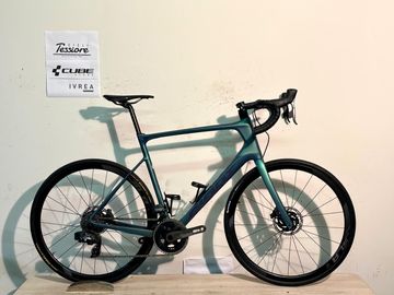 Tweedehands Giant Advanced Pro 2023 Road & Gravel — afbeelding 1 van 13