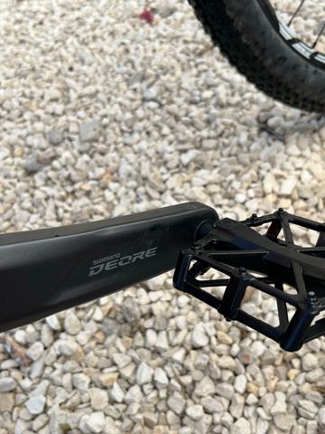 Used Trek Marlin Shimano Deore 2019 Mountainbike, Orange — image 8 of 8