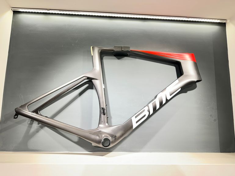 Brugt BMC Teammachine R 01 Frameset 2027 Frameset 2027 Road & Gravel — billede 5 af 11
