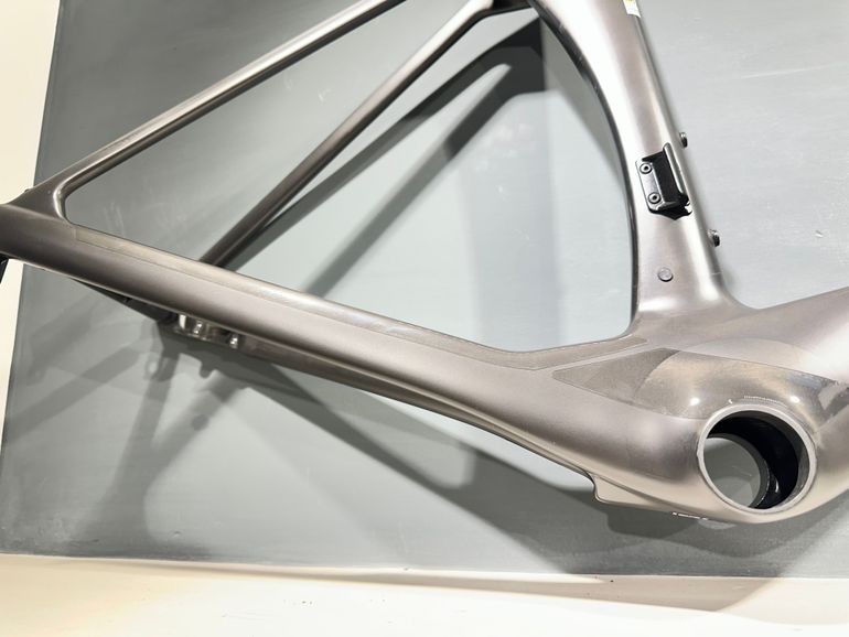 Brugt BMC Teammachine R 01 Frameset 2027 Frameset 2027 Road & Gravel — billede 8 af 11
