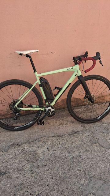 Tweedehands Megamo JAKAR 20 2024 2024 Road & Gravel — afbeelding 1 van 4