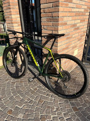 Brugt Cannondale F-Si Carbon 3 2019 2019 Mountainbike — billede 2 af 3