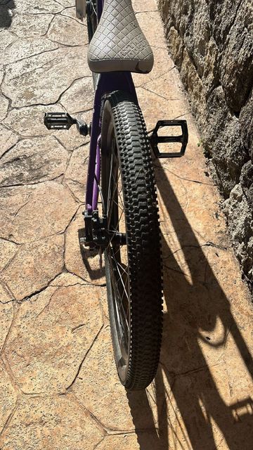 Použité Commencal Absolut 2010 Mountainbike — obrázek 8 z 9