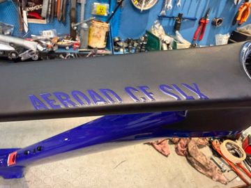Canyon Aeroad CF SLX 8 2023 Frameset 2023 Road & Gravel usato, Blu — immagine 8 di 16