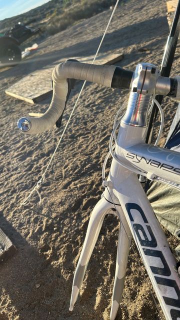 Used Cannondale Synapse Sora 2024 2024 Road & Gravel, White — image 2 of 5