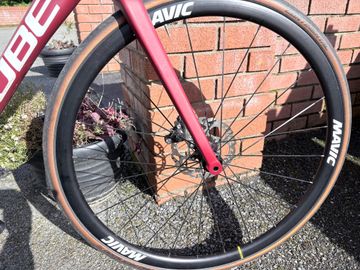 Tweedehands CUBE Attain Shimano 105 2021 Road & Gravel — afbeelding 4 van 7