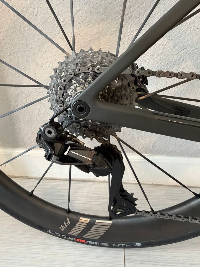 Used Scott Addict RC Pro 2026 2026 Road & Gravel, White — image 2 of 11