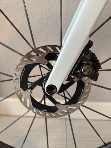 Used Scott Addict RC Pro 2026 2026 Road & Gravel, White — image 8 of 11