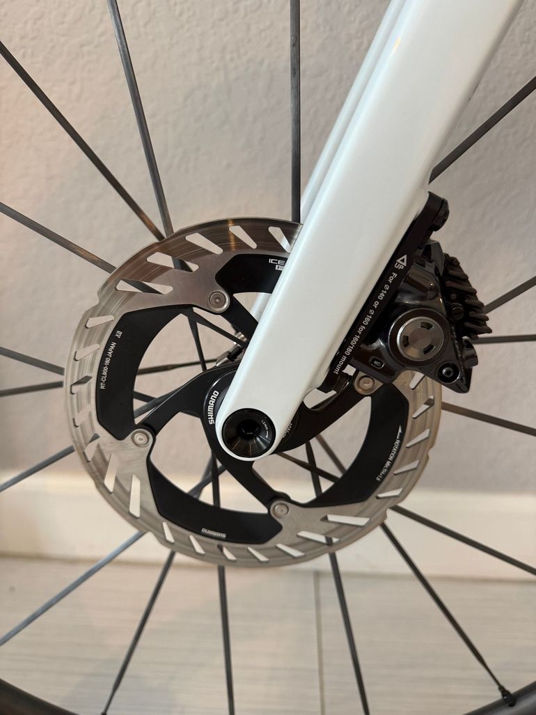 Used Scott Addict RC Pro 2026 2026 Road & Gravel, White — image 8 of 11