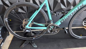 Gebrauchtes Bianchi Sprint 105 2024 2024 Road & Gravel, Blau — Bild 6 von 6