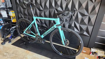 Gebrauchtes Bianchi Sprint 105 2024 2024 Road & Gravel, Blau — Bild 3 von 6