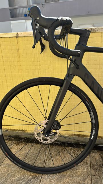 Tweedehands Canyon Ultimate CF SL 7 Disc 2021 2021 Road & Gravel — afbeelding 8 van 8