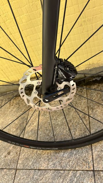 Tweedehands Canyon Ultimate CF SL 7 Disc 2021 2021 Road & Gravel — afbeelding 4 van 8