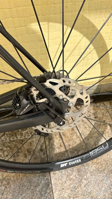 Tweedehands Canyon Ultimate CF SL 7 Disc 2021 2021 Road & Gravel — afbeelding 5 van 8