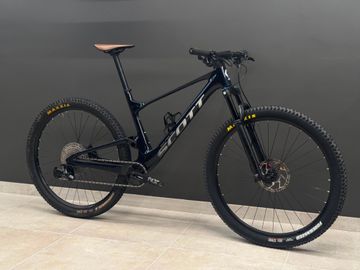 Used Scott Spark RC Comp 2024 2024 Mountainbike, Blue, 29 — image 3 of 13