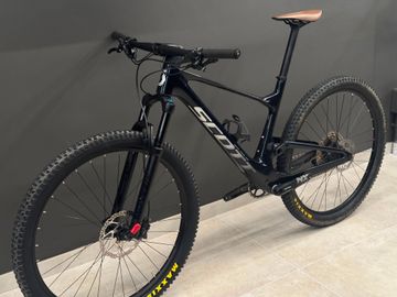 Used Scott Spark RC Comp 2024 2024 Mountainbike, Blue, 29 — image 12 of 13