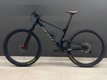 Used Scott Spark RC Comp 2024 2024 Mountainbike, Blue, 29 — image 8 of 13