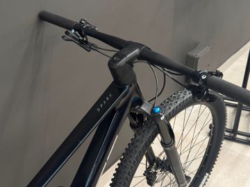 Used Scott Spark RC Comp 2024 2024 Mountainbike, Blue, 29 — image 6 of 13