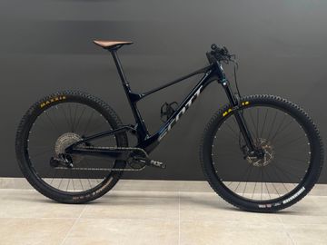 Used Scott Spark RC Comp 2024 2024 Mountainbike, Blue, 29 — image 1 of 13