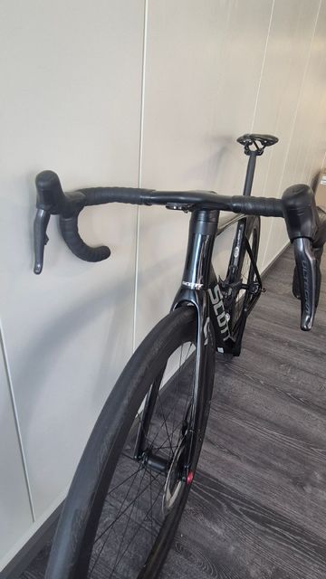 Gebrauchtes Scott Addict RC Ultimate 2020 2020 Road & Gravel, Schwarz — Bild 4 von 5