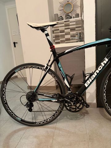 Used Bianchi Vertigo Veloce 2013 2013 Road & Gravel, Blue — image 4 of 9