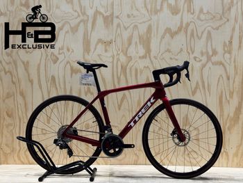 Tweedehands Trek Domane SL 6 AXS Gen 4 Carbon Sram Rival AXS 2024 Racefiets & gravel