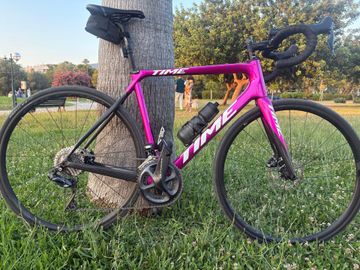 Used Time Alpe d'huez Shimano Ultegra Di2 2024 Road & Gravel, Purple — image 2 of 8