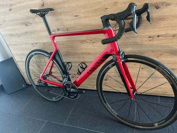 Canyon Aeroad CF SLX 8.0 2018 2018 Road & Gravel d'occasion — image 1 sur 7