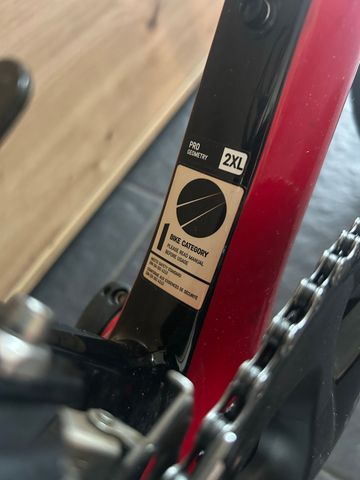 Canyon Aeroad CF SLX 8.0 2018 2018 Road & Gravel d'occasion — image 5 sur 7