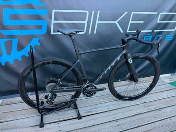Used Scott Addict RC Ultimate 2024 2024 Road & Gravel, Black — image 2 of 5