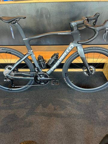 Brugt Pinarello Crossista F9 2026 2026 Road & Gravel — billede 3 af 6