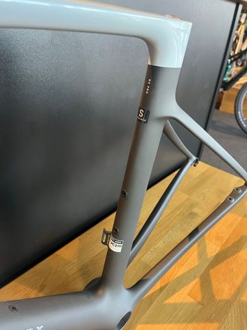 Tweedehands Scott Addict 10 2026 Frameset 2026 Road & Gravel — afbeelding 3 van 5
