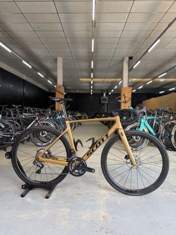 Used Scott Addict RC 15 carbon 2021 2021 Road & Gravel