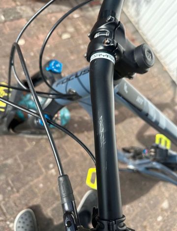 Focus JAM 6.8 NINE 2020 2020 Mountainbike usato, Blu — immagine 6 di 9
