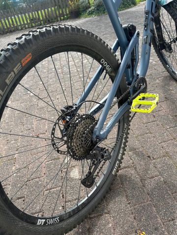 Focus JAM 6.8 NINE 2020 2020 Mountainbike usato, Blu — immagine 2 di 9