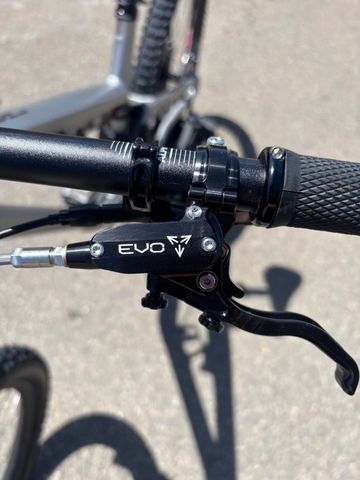 Tweedehands Commencal META SX TEAM 2022 2022 Mountainbike — afbeelding 9 van 17