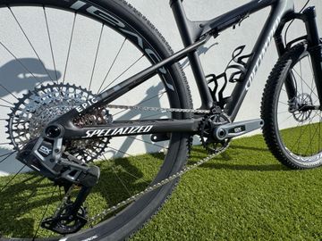 Używany Specialized Epic World Cup Expert 2024 2024 Mountainbike — zdjęcie 2 z 6