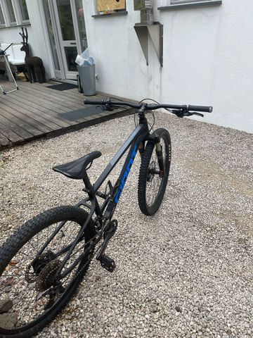 Tweedehands Giant Talon 1 2021 2021 Mountainbike — afbeelding 3 van 4