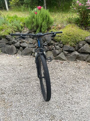 Tweedehands Giant Talon 1 2021 2021 Mountainbike — afbeelding 4 van 4