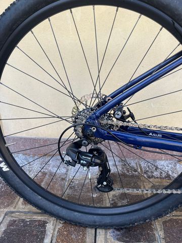 Brugt Giant Talon 29/27.5 3 2022 2022 Mountainbike — billede 3 af 6
