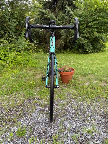 Used Bianchi Aria Centaur 2020 2020 Road & Gravel, Black — image 4 of 6